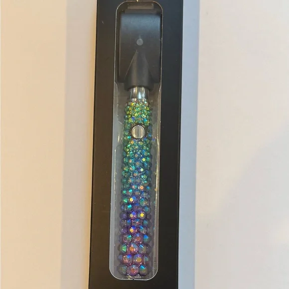 Colorful Rhinestone 510 Threaded Battery - Picture 3 of 3